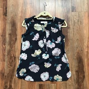 Loft tank. Perfect for work!